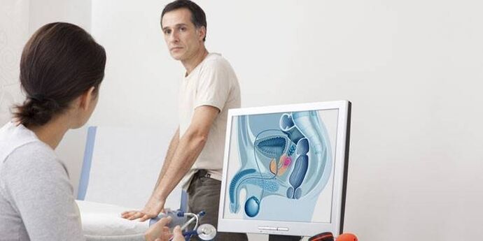 Vīrietis pie ārsta pieņemšanas